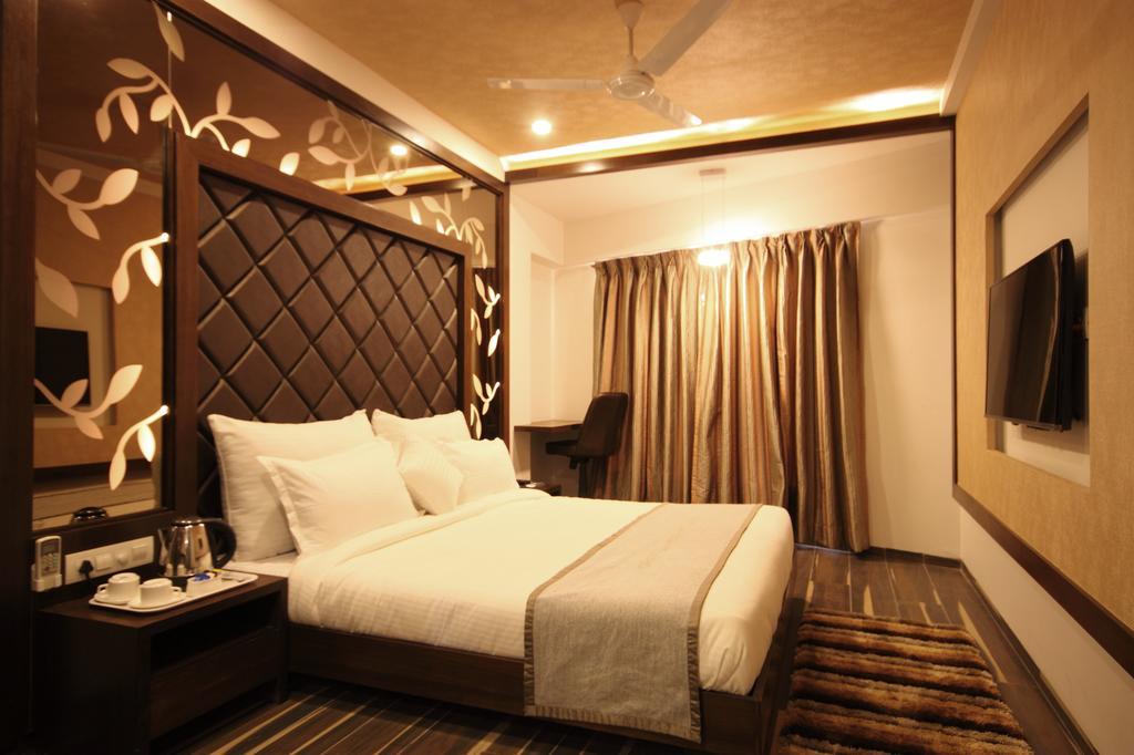 Hotel Bait Inn Ahmedabad Zimmer foto